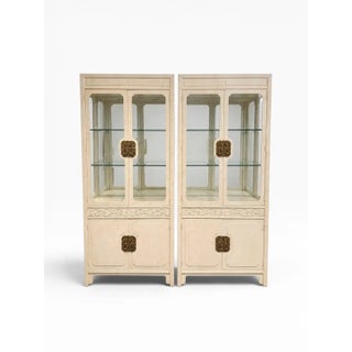 1970s Henredon Folio 10 Faux Goatskin Collection Pair of Display Cabinets For Sale