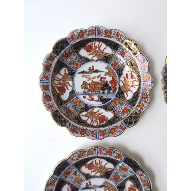 Japanese Japanese Porcelain Appetizer Plates, Imari Style, Scalloped Edge, Mid-20th Century For Sale - Image 3 of 10