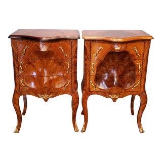 1960s Louis XV Style Inlaid Shell Front Shaped Chest Complimenting Set - a Pair For Sale