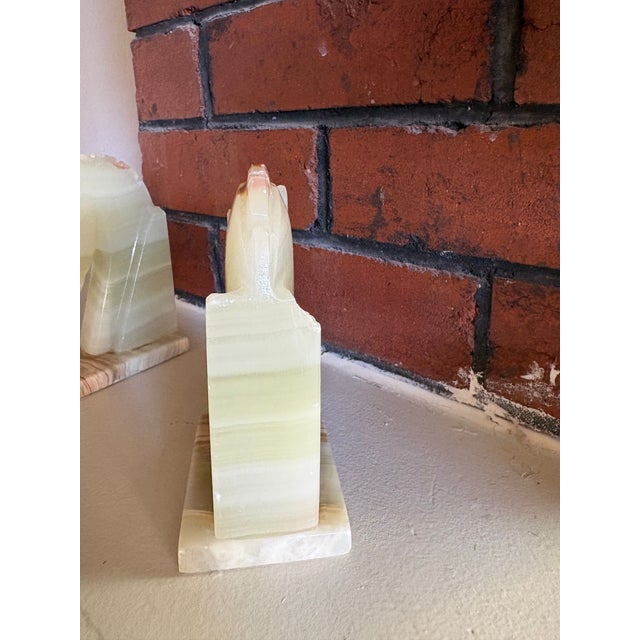 Green Vintage Onyx Horse Head Bookends Pair – Banded Stone Chess Knight Sculptures For Sale - Image 8 of 16