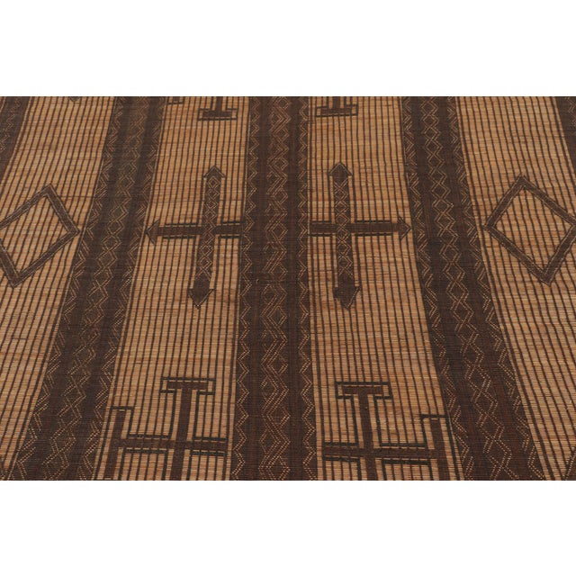 Rug & Kilim Vintage Tuareg Mat, Beige-Brown With Bold Tribal Geometric Motifs - Rug & Kilim For Sale - Image 4 of 9