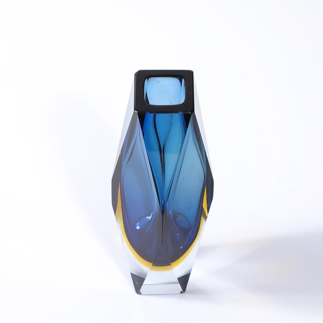 Mid-Century Mandruzzato Faceted Murano Glass Vase in Citrine and Smoked Cerulean For Sale - Image 15 of 18