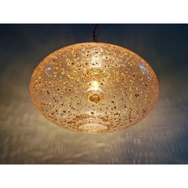 Large Vintage Pendant Light in Clear Glass Inlaid with Gold Glitter, Germany, 1970 For Sale - Image 11 of 12