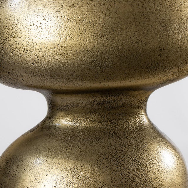 Regina Andrew Bardot Metal Table Lamp, Brass For Sale - Image 4 of 5