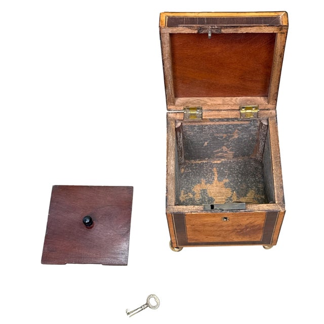 18th Century George III Satinwood Square Tea Caddy, 1790 For Sale - Image 3 of 10
