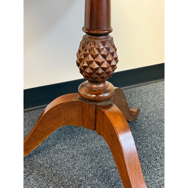 Traditional Ethan Allen British Classics Lamp Table Finish 260 For Sale - Image 3 of 9