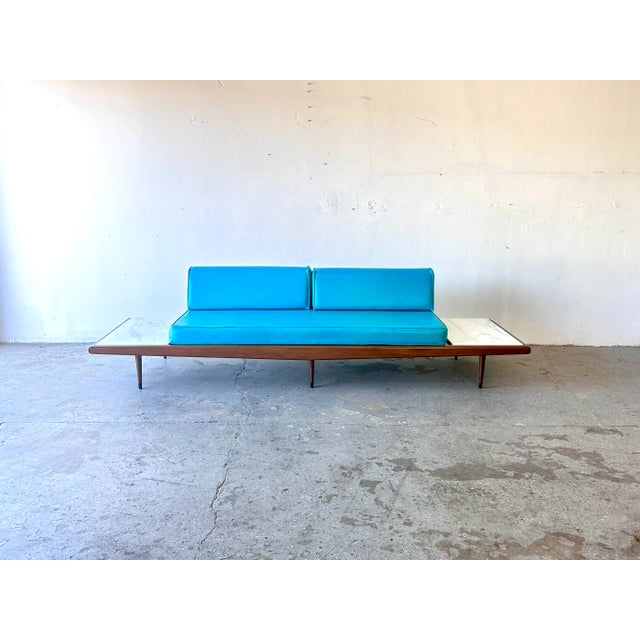 Adrian Pearsall Mid-Century Modern Long Gondola Sofa - Daybed Stunning Mid-Century Modern Long Gondola sofa / Daybed ....