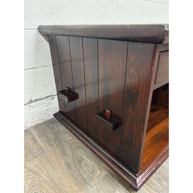 Vintage Ethan Allen Early American Style Solid Pine Dry Sink Bedside Cabinet For Sale In Kansas City - Image 6 of 10