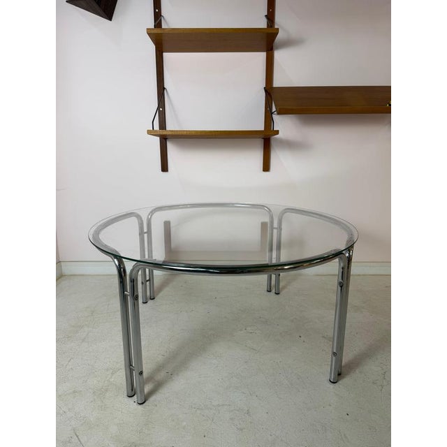 Round Coffee Table in Glass and Chrome For Sale - Image 3 of 11