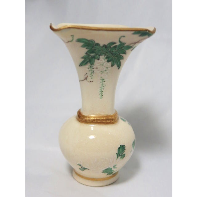 Late 19th Century Japanese Satsuma Miniature Vase With Green Leaves and Branches, and Beautiful Flowers in Relief in White For Sale - Image 14 of 18