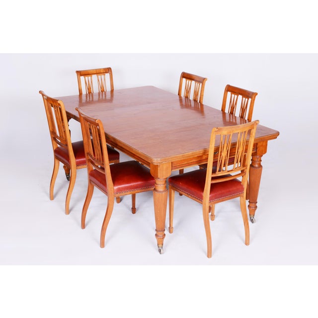 19th Century British Satin Wood Dining Room Set with 12 Chairs from Maple & Co., Set of 15 For Sale - Image 6 of 18