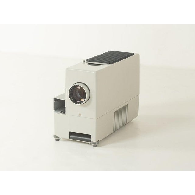 D 40 Slide Projector by Dieter Rams for Braun For Sale - Image 7 of 18
