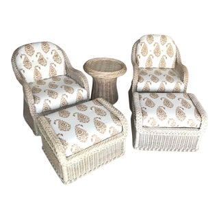1990s Wicker Chairs With Two Ottomans and Matching Side Table - 5 Pieces For Sale
