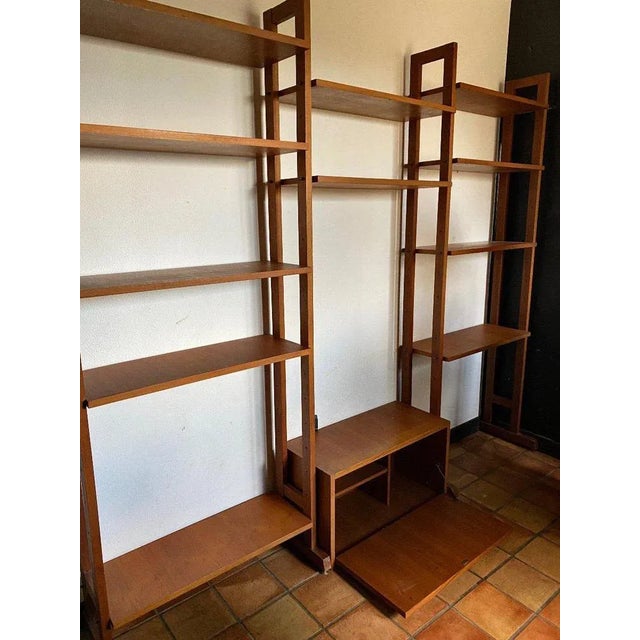 "Scandinavian Teak Etagere" Scandinavian stage in teak 4 ladders 13 Etages and a flashing door with good state general all...