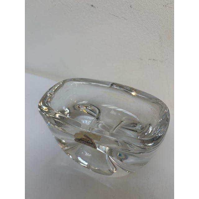 French Crystal Bowl from Cristallerie De Sèvres, 1960s, in Very Good conditions. Designed 1960 to 1969 This piece has an...