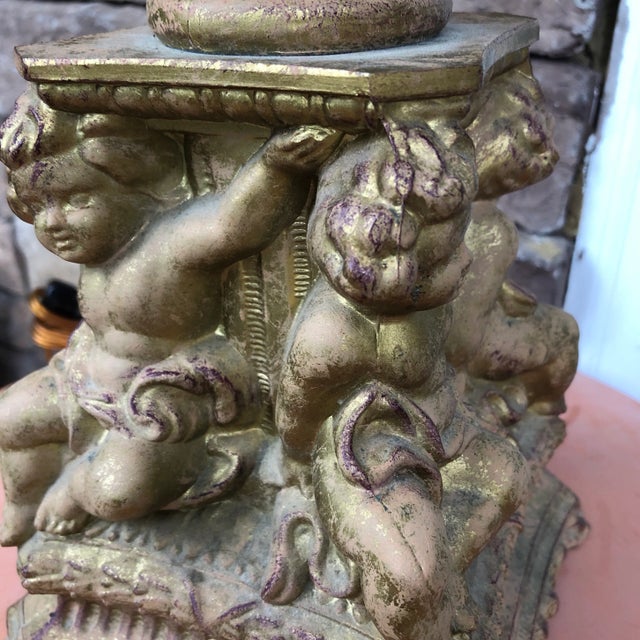 Beautiful gilded metal table lamp, perfect for the interior designer. Good vintage condition. Perfect for any space in...