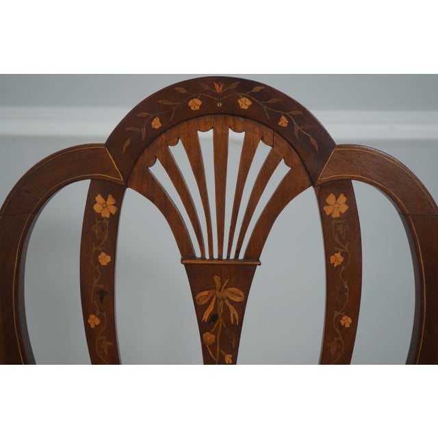 1920s Pair of Vintage Mahogany Federal Style Inlaid Shield Back Chairs For Sale - Image 5 of 18