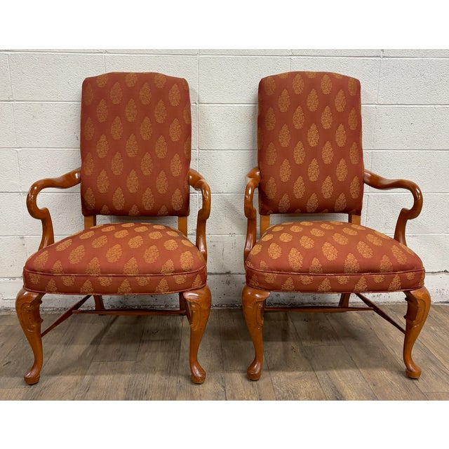 Queen Anne Vintage American of Martinsville Queen Anne Style Gooseneck Arm Chairs - Pair For Sale - Image 3 of 13