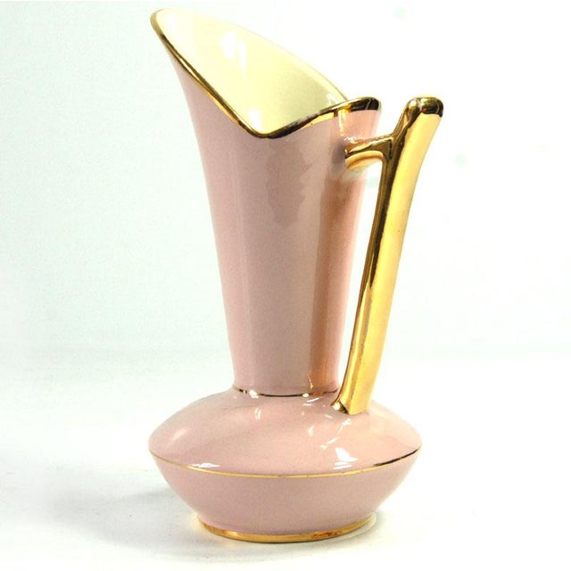 Belgian Jug by R. Chevalier for Boch Freres, 1930s, in Very Good conditions. Designed 1920 to 1949 This piece has an...