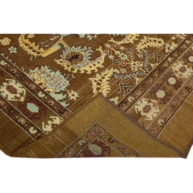 Beautiful Mid-Century Modern style rug Inspired by 19th-century regional artisans -- embodies a classic, transitional look...