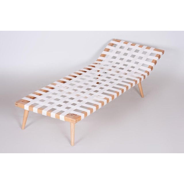 Brown Mid-Century Modern Chaise Lounge in Beech by Jan Vaněk, Czech, 1950s For Sale - Image 8 of 11