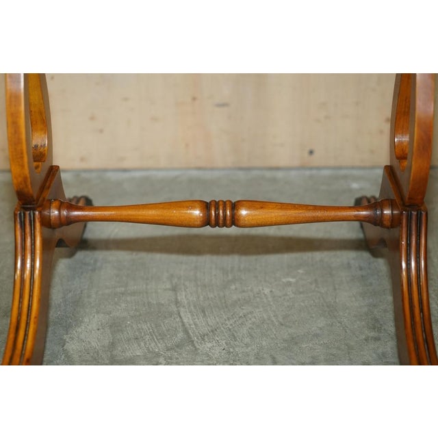 Extending Green Leather & Burr Yew Wood Side Table from Bevan Funnell For Sale - Image 11 of 18