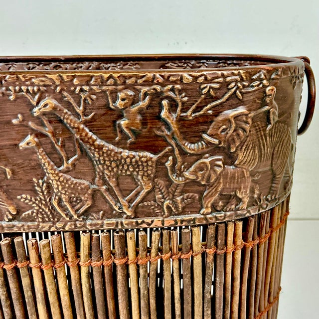 1980s Vintage Boho Chic Safari Coastal Tole Elephant, Monkey & Giraffe Faux Wood Bamboo Wastebasket For Sale - Image 15 of 16