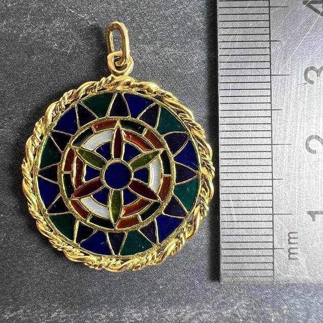 French Window Plique-À-Jour Pendant Medal in Enamel and 18 Karat Yellow Gold, 1930s For Sale - Image 14 of 18