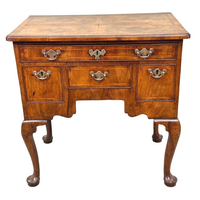 Antique George I Walnut Lowboy, 1720 For Sale - Image 12 of 13
