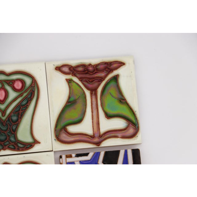 1920s 1920s Set of Small Five Tiles Art Nouveau H & R Johnson England & Other For Sale - Image 5 of 15
