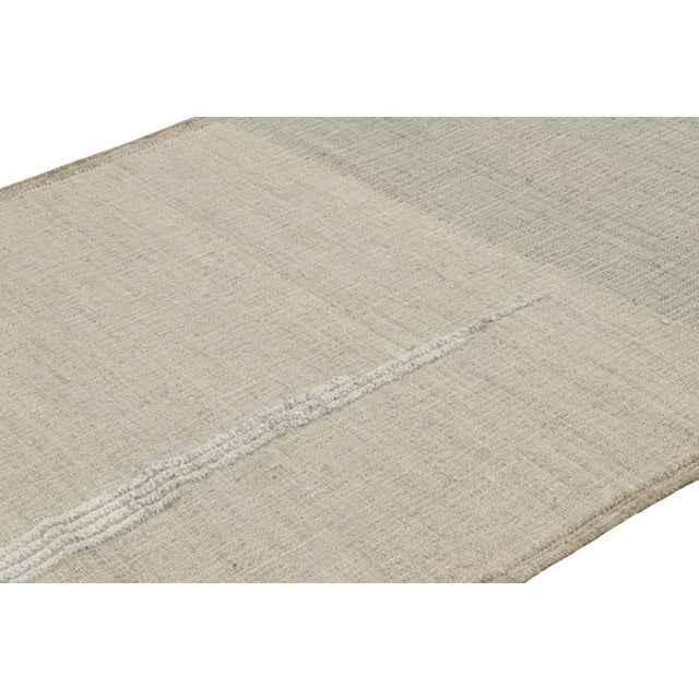 Looking for a custom size? For more information on customization capabilities, please reach out to custom@chairish.com....