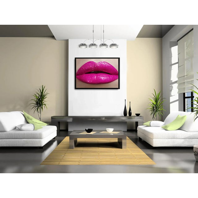 Born and raised in London, British photographer Nathalie Gordon shoots with an unusual but fantastic hyper realistic...