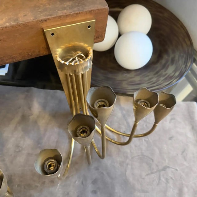Set of Two 1940s Gio Ponti Style Mid-Century Modern Solid Brass Wall Sconces For Sale - Image 12 of 16