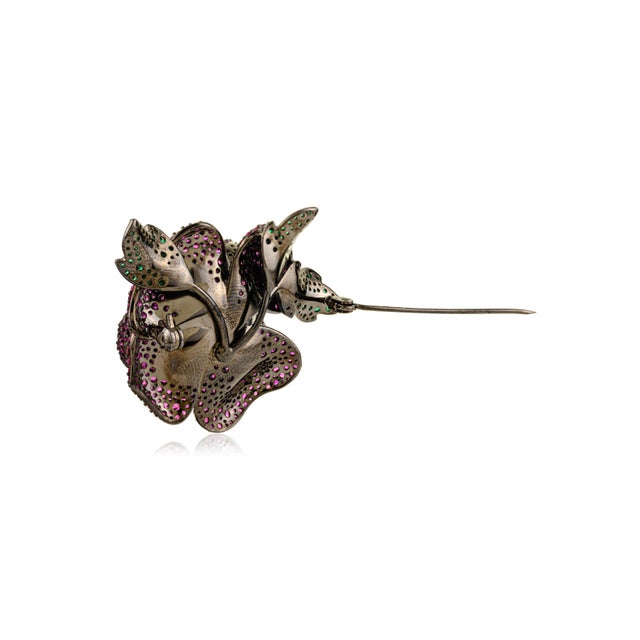 Art Nouveau Exquisite Camellia Blooming Rose Brooch With Pave Set Gemstones by Carat&her For Sale - Image 3 of 6