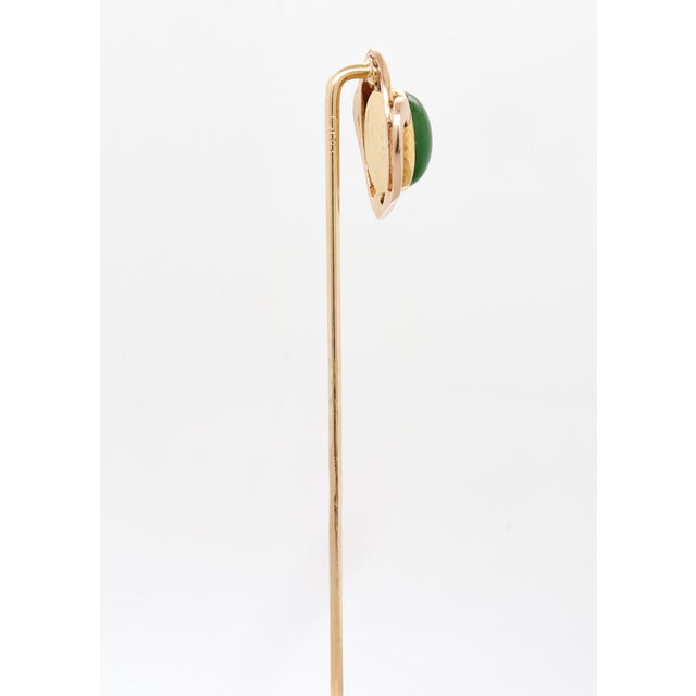 Gold Signed Krementz 14k Gold & Nephrite Jade Cabochon Art Deco Stickpin For Sale - Image 8 of 13
