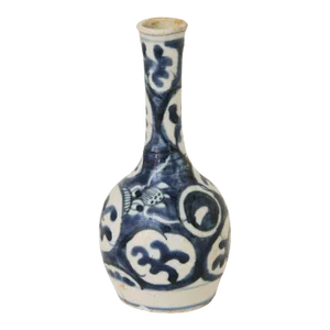 Ming Bottle Vase - C.1580-1644 - China