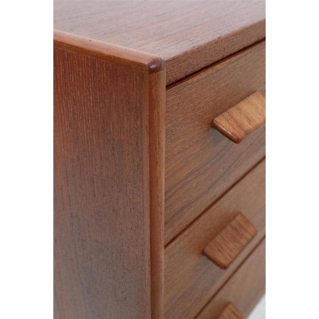 Danish Teak Chest of Drawers by Carl Aage Skov for Munch Møbler, 1960s For Sale - Image 10 of 18