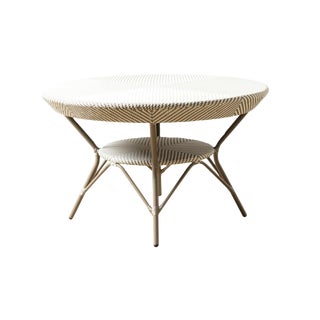 Contemporary Panini Outdoor Dining Table For Sale
