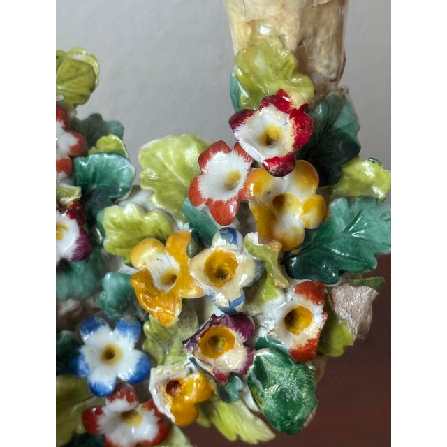 White Antique German Brocage 18th Century Floral Pastoral Porcelain Seated Musician Candelabra Pair by Hoechst (Hochst) For Sale - Image 8 of 12