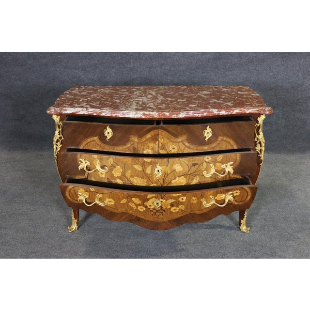 1900-1909 Gilt Dore' Bronze Inlaid Bombe French Louis XV Marble Top Commode For Sale - Image 4 of 11
