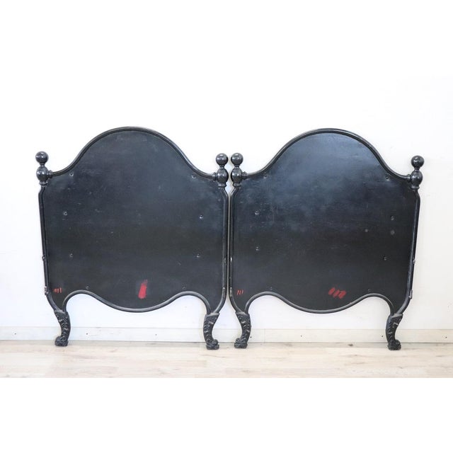Iron Single Beds with Hand Painted Decorations, Set of 2 For Sale - Image 17 of 18