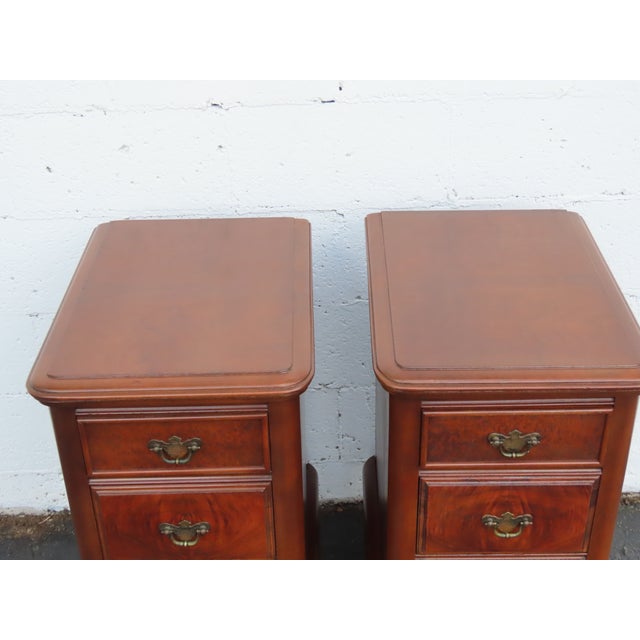 Tall Narrow Queen Anne Burl Walnut Nightstands End Bedside Tables a Pair 6659 For Sale - Image 15 of 18