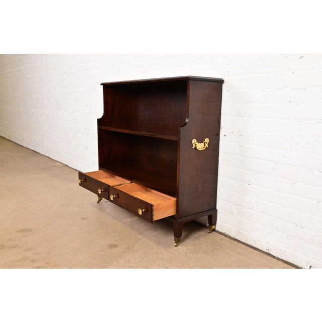 Baker Furniture Style Georgian Carved Mahogany Bookcase For Sale In South Bend - Image 6 of 14