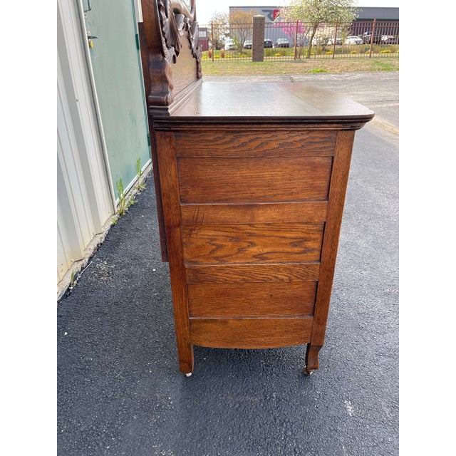 Early American Tiger Oak Dresser With Carved Swan Mirror For Sale - Image 10 of 12