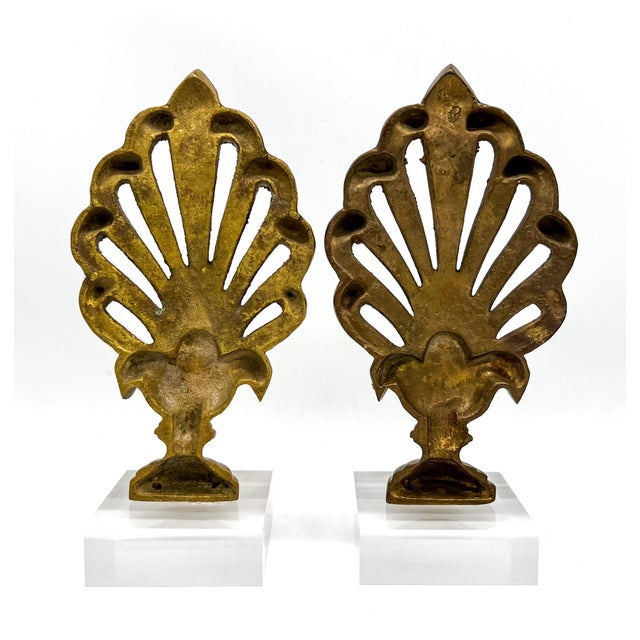 Plastic Vintage Shell Motif Brass Finials Mounted on Lucite For Sale - Image 7 of 9