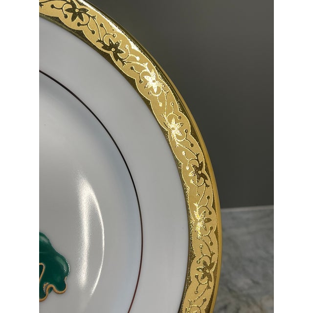 This plate is part of the Muirfield Holiday Plate collection - Celebrity 9408. Featuring a graceful angel in flowing...