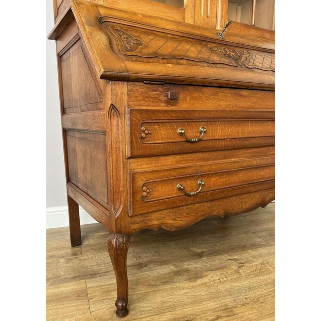 Vintage French Display Cabinet in Oak For Sale - Image 12 of 18