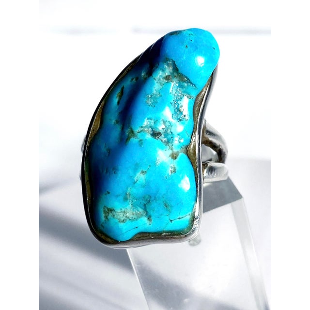 1960s Dramatic Freeform Arizona Blue Turquoise Statement Ring, Vintage Estate Southwestern Sterling Silver, Size 5.75 For Sale - Image 5 of 9
