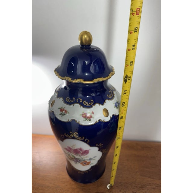 Vintage Wallendorf 1764 Echt Kobalt Cobalt Blue Floral Gold Lidded Vase GDR For Sale - Image 17 of 18