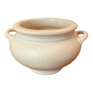 Roseville Rosecraft Colors Ivory/White Jardiniere | Shape 550-4 | Marked | C. 1917–1920s American Art Pottery For Sale